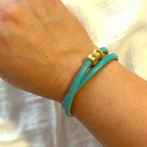 Genuine leather magnetic close bracelet